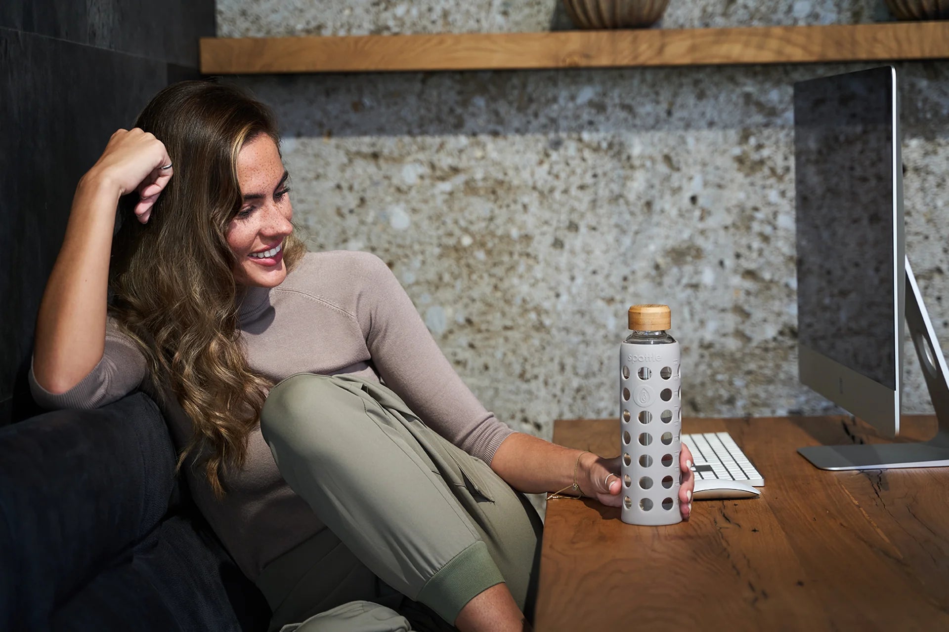 glasflasche mit silikonhuelle