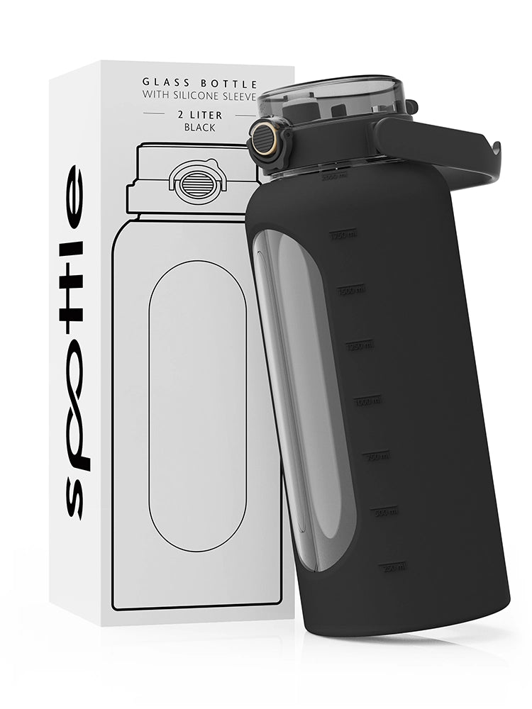 Glass water bottle with silicone sleeve 2 L (64oz)