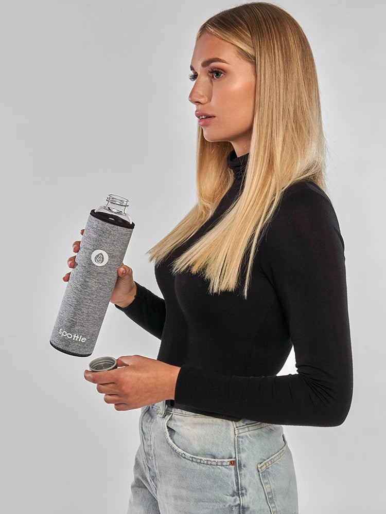 glas-trinkflasche-750ml-mit-neoprenhuelle-grau #color_mixed-grey