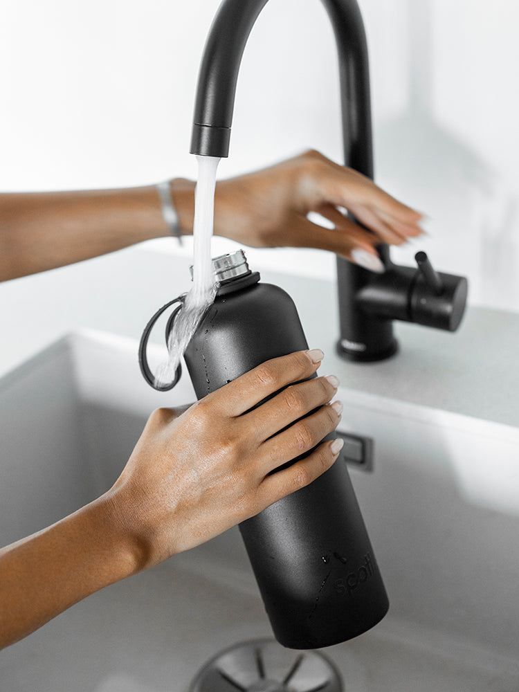 Thermos- Trinkflasche aus Edelstahl – 1.5 Liter