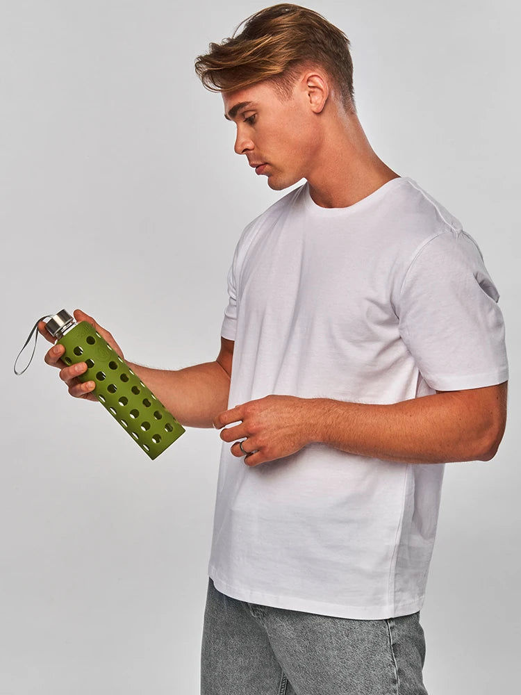 trinkflasche-glas-550-ml-mit-silikon-huelle-olivgruen #color_olive-green