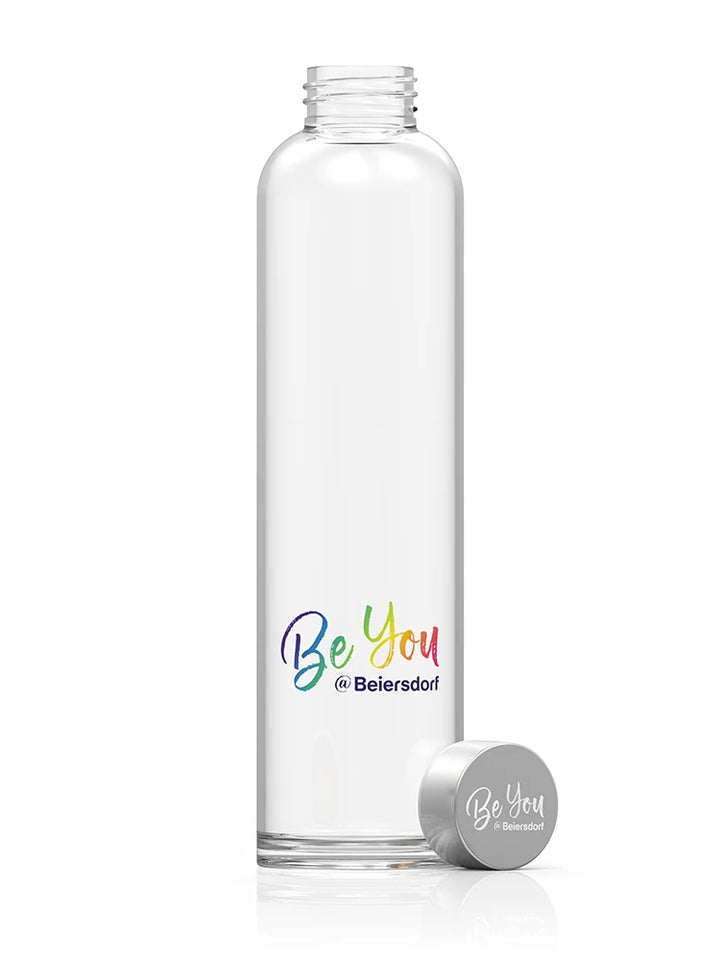 nivea-glasflasche-mit-eigenem-logo