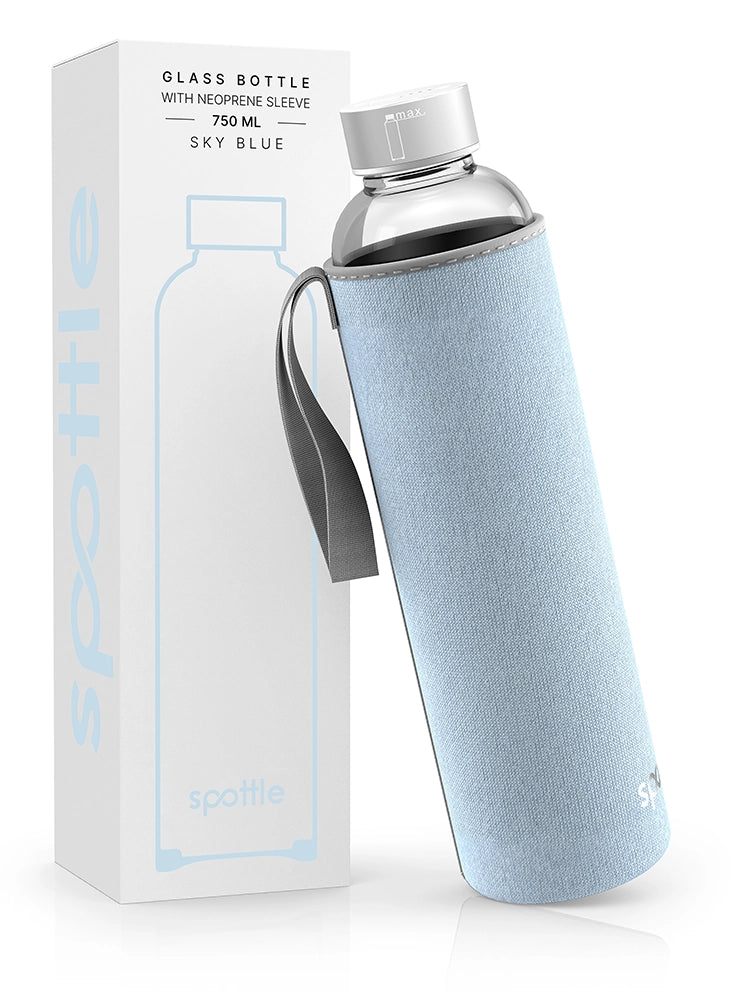 spottle 750-ml-Glasflasche mit hellblauer Neoprenhülle und grauer Trageschlaufe
