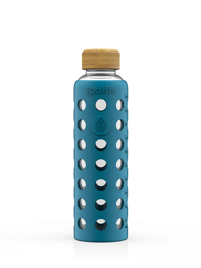 Glass water bottle with silicone sleeve & bamboo cap – 500 ml