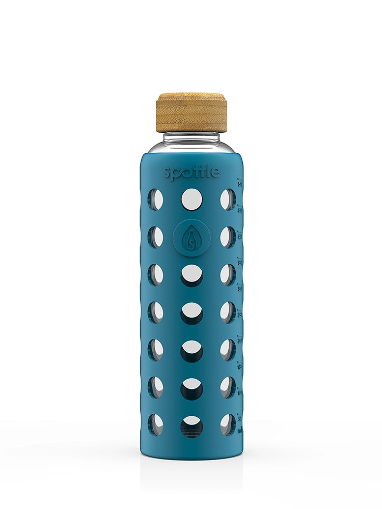 Glass water bottle with silicone sleeve & bamboo cap – 500 ml (16oz)
