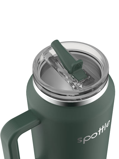 Drinking cup with straw – 1,2 Liter