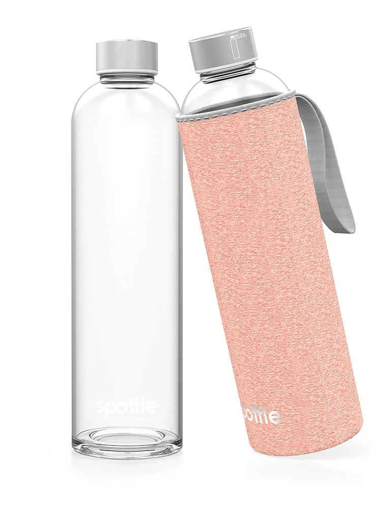 spottle glass water bottle with neoprene sleeve – 1 L / 32 oz in Berry - Sustainable glass bottle with screw cap